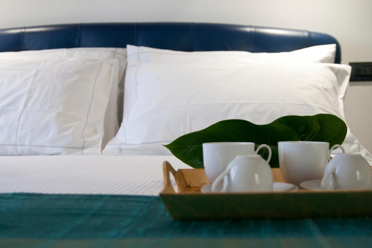 Foyer Rooms & Suites Affittacamere Cagliari Eksteriør billede