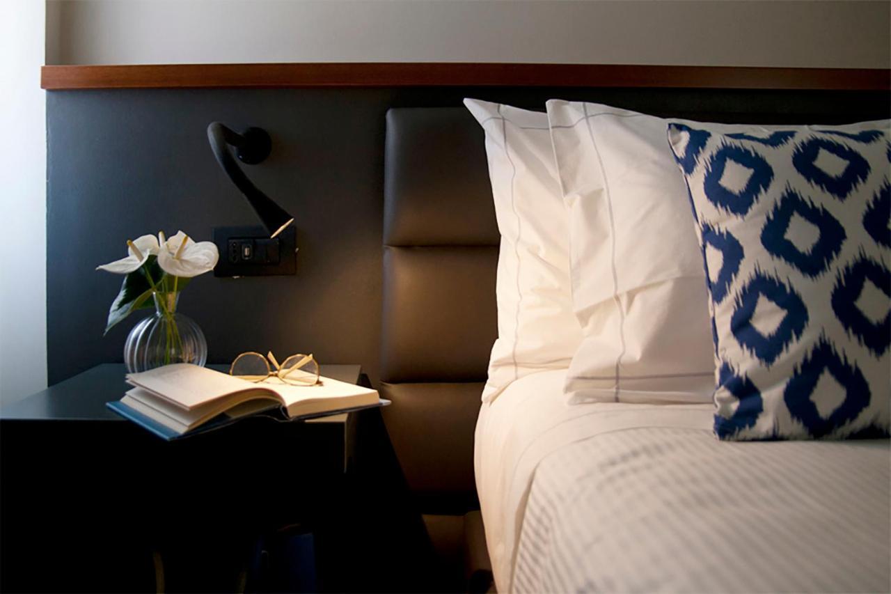 Foyer Rooms & Suites Affittacamere Cagliari Eksteriør billede