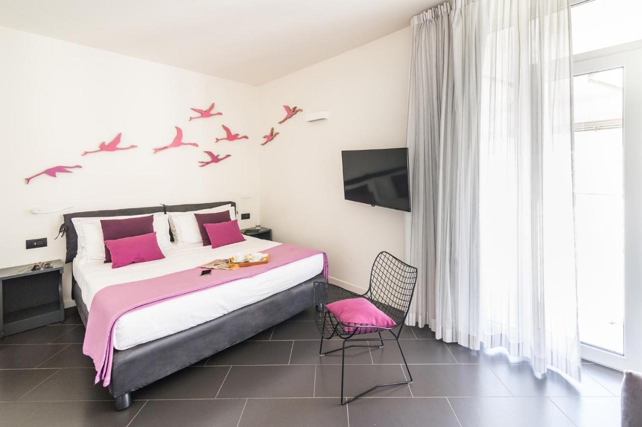 Foyer Rooms & Suites Affittacamere Cagliari Eksteriør billede