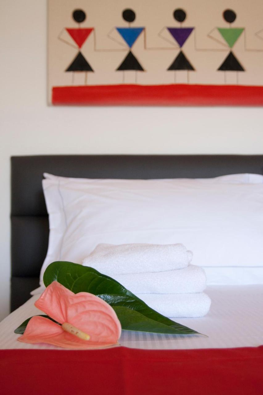 Foyer Rooms & Suites Affittacamere Cagliari Eksteriør billede