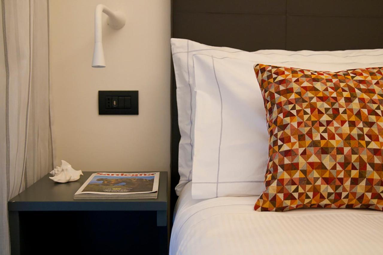 Foyer Rooms & Suites Affittacamere Cagliari Eksteriør billede